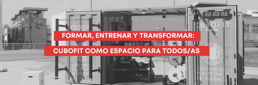 Cubo con material deportivo en su interior