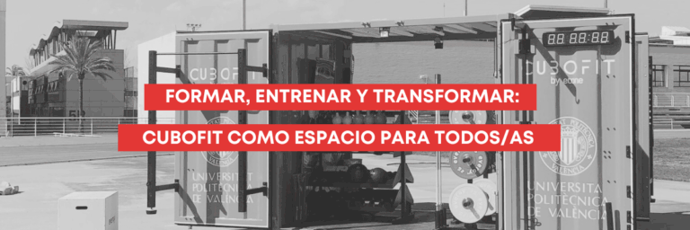 Cubo con material deportivo en su interior
